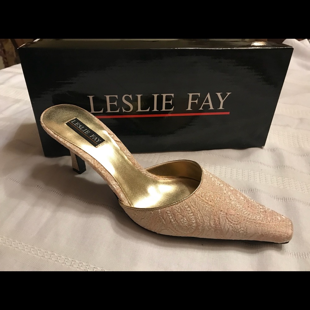 Leslie Fay damask slide